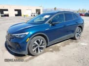 ✅ 2023 Volkswagen ID.4 Pro • VIN: 1V2CMPE8XPC022796 • Lot: 43215933. Wystawiony na IAAI z przebiegiem 59 968 mil. Bezpłatny archiwum sprzedaży aukcyjnych z USA i szczegółowy raport historii pojazdu na DreamBid. Zdjęcie 17.