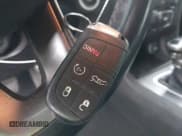 ✅ 2019 Dodge Charger SXT • VIN: 2C3CDXBG4KH724667 • Лот: 43712278. Опубликован ранее на IAAI с пробегом 131 327 миль. Бесплатный доступ к архиву аукционных продаж из США и подробный отчёт об истории автомобиля на DreamBid. Изображение 11.