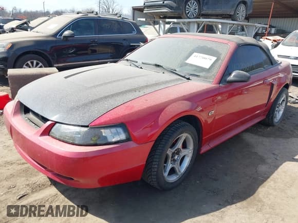 ✅ 2001 Ford Mustang GT Deluxe • VIN: 1FAFP45X61F196100 • Lot: 41770079. Listed on IAAI with 153,257 mi. Free auction sales archive from the USA and detailed vehicle history report at DreamBid. Image 2.