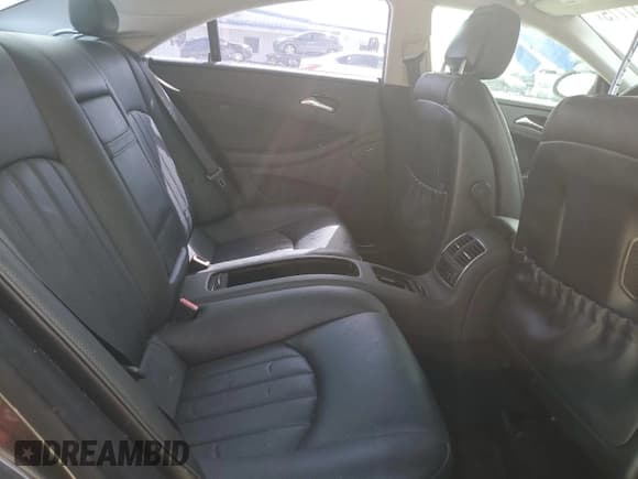 ✅ 2008 Mercedes-Benz CLS 550 • VIN: WDDDJ72X48A116184 • Lot: 86247775. Listed on Copart with 138,507 mi. Free auction sales archive from the USA and detailed vehicle history report at DreamBid. Image 10.