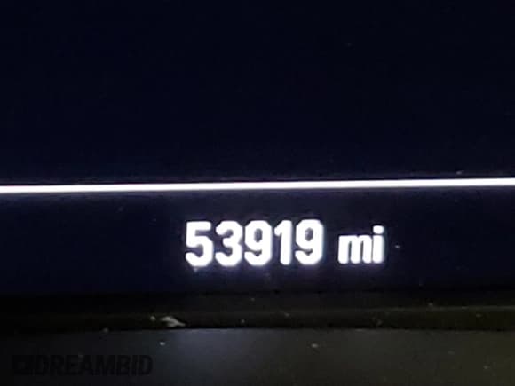 ✅ 2018 Chevrolet Cruze LT • VIN: 1G1BE5SM5J7210179 • Lot: 55759482. Listed on Copart with 53,919 mi. Free auction sales archive from the USA and detailed vehicle history report at DreamBid. Image 8.