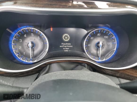 ✅ 2023 Chrysler Pacifica Limited • VIN: 2C4RC3GG3PR580492 • Lot: 43747715. Listed on Copart with 16,983 mi. Free auction sales archive from the USA and detailed vehicle history report at DreamBid. Image 9.