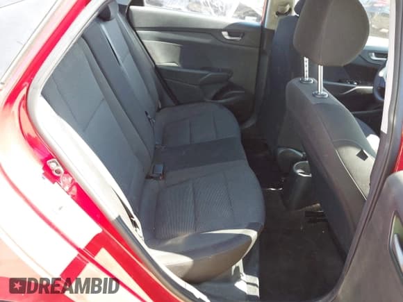 ✅ 2018 Hyundai Accent SE • VIN: 3KPC24A33JE015446 • Лот: 43369365. Опубликован ранее на IAAI с пробегом 123 860 миль. Бесплатный доступ к архиву аукционных продаж из США и подробный отчёт об истории автомобиля на DreamBid. Изображение 8.