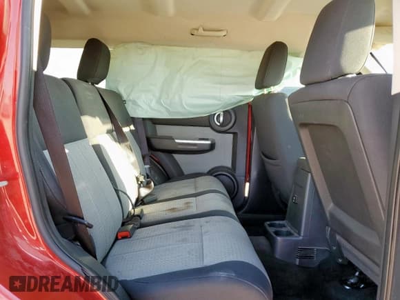 ✅ 2008 Dodge Nitro SLT • VIN: 1D8GT58K68W164520 • Lot: 68447875. Wystawiony na Copart z przebiegiem 123 385 mil. Bezpłatny archiwum sprzedaży aukcyjnych z USA i szczegółowy raport historii pojazdu na DreamBid. Zdjęcie 11.