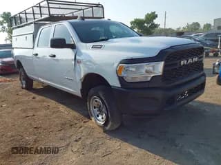 ✅ 2022 Ram 2500 Tradesman • VIN: 3C6UR5HJ8NG177469 • Lot: 42866217. Listed on IAAI with 110,607 mi. Free auction sales archive from the USA and detailed vehicle history report at DreamBid. Image 1.