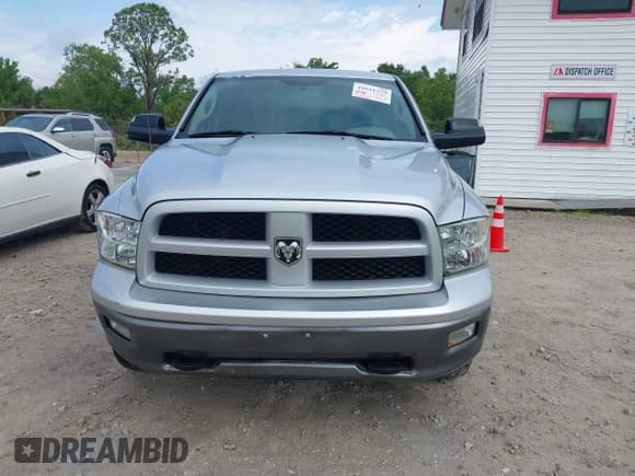 ✅ 2010 Dodge 1500 SLT • VIN: 1D7RB1GT6AS112613 • Lot: 41641379. Wystawiony na IAAI z przebiegiem 339 601 mil. Bezpłatny archiwum sprzedaży aukcyjnych z USA i szczegółowy raport historii pojazdu na DreamBid. Zdjęcie 12.