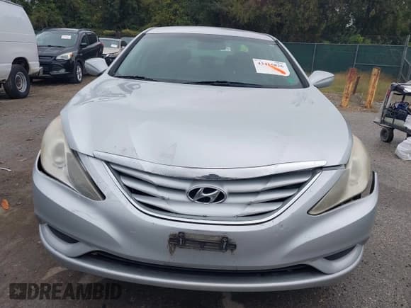 ✅ 2011 Hyundai Sonata GLS • VIN: 5NPEB4AC0BH197242 • Lot: 43415826. Listed on IAAI with 161,143 mi. Free auction sales archive from the USA and detailed vehicle history report at DreamBid. Image 13.