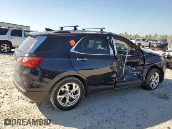 ✅ 2020 Chevrolet Equinox Premier • VIN: 3GNAXNEVXLS543846 • Lot: 82626075. Wystawiony na Copart z przebiegiem 43 654 mil. Bezpłatny archiwum sprzedaży aukcyjnych z USA i szczegółowy raport historii pojazdu na DreamBid. Zdjęcie 3.