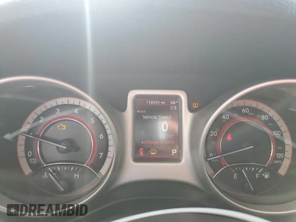 ✅ 2018 Dodge Journey SXT • VIN: 3C4PDCBBXJT183964 • Лот: 89552825. Опубликован ранее на Copart с пробегом 112 598 миль. Бесплатный доступ к архиву аукционных продаж из США и подробный отчёт об истории автомобиля на DreamBid. Изображение 9.