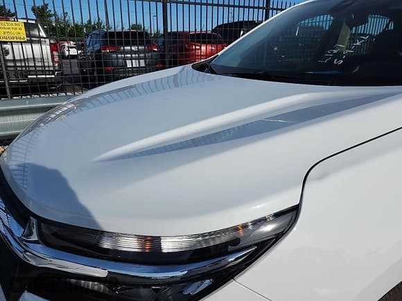 ✅ 2024 Chevrolet Equinox LS • VIN: 3GNAXFEG7RL259200 • Лот: 42351783. Опубликован ранее на IAAI с пробегом 11 миль. Бесплатный доступ к архиву аукционных продаж из США и подробный отчёт об истории автомобиля на DreamBid. Изображение 1.