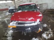 ✅ 1998 Chevrolet S-10 LS • VIN: 1GCCS1445WK245416 • Лот: 80077624. Опубликован ранее на Copart с пробегом 129 079 миль. Бесплатный доступ к архиву аукционных продаж из США и подробный отчёт об истории автомобиля на DreamBid. Изображение 11.