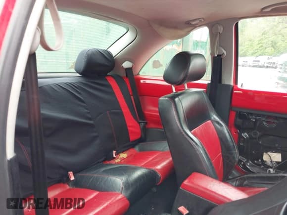 ✅ 2003 Volkswagen Beetle GLS • VIN: 3VWCD21C73M442665 • Лот: 42165097. Опубликован ранее на IAAI с пробегом 162 004 миль. Бесплатный доступ к архиву аукционных продаж из США и подробный отчёт об истории автомобиля на DreamBid. Изображение 8.