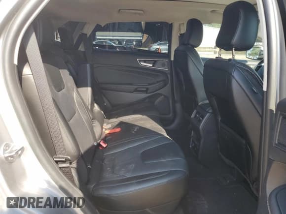 ✅ 2021 Ford Edge Titanium • VIN: 2FMPK3K92MBA47620 • Lot: 71321585. Wystawiony na Copart z przebiegiem 30 120 mil. Bezpłatny archiwum sprzedaży aukcyjnych z USA i szczegółowy raport historii pojazdu na DreamBid. Zdjęcie 10.