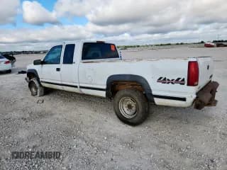 ✅ 1998 Chevrolet Silverado 2500 • VIN: 1GCGK29R9WE167927 • Lot: 81148795. Wystawiony na Copart z przebiegiem 193 988 mil. Bezpłatny archiwum sprzedaży aukcyjnych z USA i szczegółowy raport historii pojazdu na DreamBid. Zdjęcie 2.