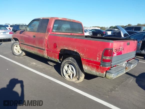 ✅ 2001 Dodge 1500 • VIN: 3B7HC13Z71M285062 • Lot: 43466827. Listed on IAAI with 191,276 mi. Free auction sales archive from the USA and detailed vehicle history report at DreamBid. Image 3.