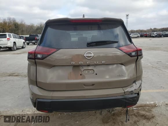 ✅ 2025 Nissan Rogue SV • VIN: JN8BT3BBXSW149584 • Lot: 92909785. Listed on Copart with 17,229 mi. Free auction sales archive from the USA and detailed vehicle history report at DreamBid. Image 6.