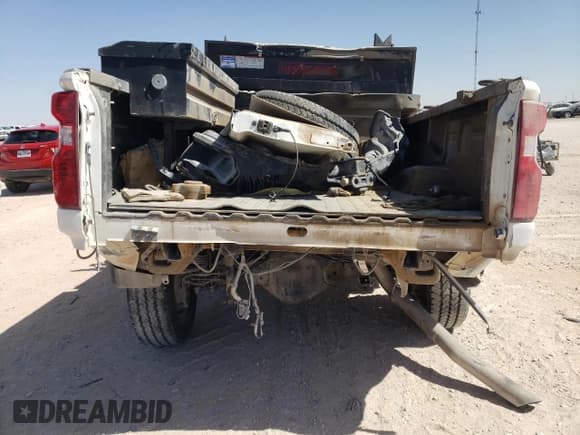 ✅ 2024 Chevrolet Silverado 2500HD Work Truck • VIN: 1GC1YLE75RF375560 • Лот: 48285975. Опубликован ранее на Copart с пробегом Не указан. Бесплатный доступ к архиву аукционных продаж из США и подробный отчёт об истории автомобиля на DreamBid. Изображение 6.