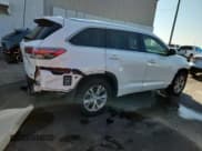 ✅ 2014 Toyota Highlander XLE • VIN: 5TDKKRFH5ES038039 • Lot: 92488215. Wystawiony na Copart z przebiegiem 133 604 mil. Bezpłatny archiwum sprzedaży aukcyjnych z USA i szczegółowy raport historii pojazdu na DreamBid. Zdjęcie 3.