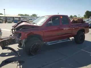 2006 Dodge 1500 SLT z VIN 1D7HA18276S590261, wystawiony jako Copart lot #60860375 z przebiegiem Nie podano mil oraz Szkoda całkowita • Salvage title. Historia ofert i sprzedaży dostępna na DreamBid. Obrazek 1.