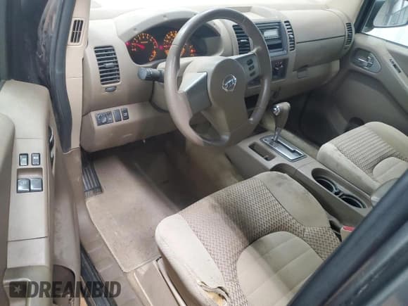 ✅ 2005 Nissan Frontier Nismo • VIN: 1N6AD06U05C431637 • Lot: 48164935. Wystawiony na Copart z przebiegiem 197 470 mil. Bezpłatny archiwum sprzedaży aukcyjnych z USA i szczegółowy raport historii pojazdu na DreamBid. Zdjęcie 8.