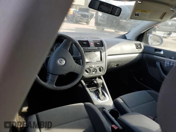 ✅ 2007 Volkswagen Rabbit • VIN: WVWDR71K37W177181 • Lot: 42920935. Listed on Copart with 142,123 mi. Free auction sales archive from the USA and detailed vehicle history report at DreamBid. Image 8.