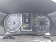 ✅ 2017 Toyota Tacoma SR5 • VIN: 3TMCZ5AN7HM115200 • Lot: 43115086. Listed on IAAI with 117,000 mi. Free auction sales archive from the USA and detailed vehicle history report at DreamBid. Image 7.