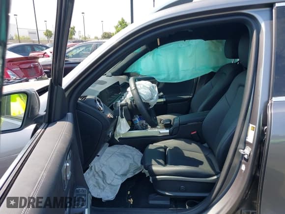 ✅ 2023 Mercedes-Benz EQB 300 • VIN: W1N9M0KB1PN055993 • Lot: 42697483. Listed on IAAI with 8,147 mi. Free auction sales archive from the USA and detailed vehicle history report at DreamBid. Image 5.