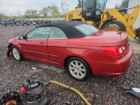✅ 2008 Chrysler Sebring Touring • VIN: 1C3LC55R68N133597 • Lot: 85913295. Listed on Copart with Not provided. Free auction sales archive from the USA and detailed vehicle history report at DreamBid. Image 2.