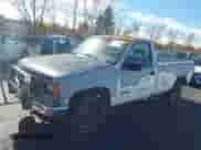 1993 Chevrolet Silverado 2500 with VIN 1GCGC24K2PE206155, listed as a IAAI auction lot 43523086 with 179,941 mi miles and . Bid and sale history available at DreamBid. Image 2.