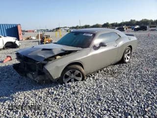 ✅ 2019 Dodge Challenger SXT • VIN: 2C3CDZAG3KH669612 • Лот: 92802915. Опубликован ранее на Copart с пробегом 91 749 миль. Бесплатный доступ к архиву аукционных продаж из США и подробный отчёт об истории автомобиля на DreamBid. Изображение 1.