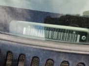 ✅ 2003 Chevrolet Suburban Z71 • VIN: 3GNFK16T03G272082 • Lot: 91403605. Listed on Copart with 322,082 mi. Free auction sales archive from the USA and detailed vehicle history report at DreamBid. Image 13.