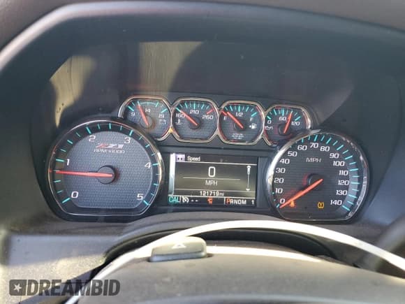 ✅ 2016 Chevrolet Silverado 2500HD LTZ • VIN: 1GC1KWE86GF101440 • Lot: 81875635. Wystawiony na Copart z przebiegiem 121 719 mil. Bezpłatny archiwum sprzedaży aukcyjnych z USA i szczegółowy raport historii pojazdu na DreamBid. Zdjęcie 9.