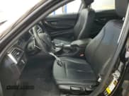 ✅ 2016 BMW 3 Series 320i xDrive • VIN: WBA8E5G58GNT41949 • Lot: 91612145. Wystawiony na Copart z przebiegiem 151 394 mil. Bezpłatny archiwum sprzedaży aukcyjnych z USA i szczegółowy raport historii pojazdu na DreamBid. Zdjęcie 7.