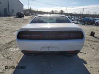 ✅ 2017 Dodge Challenger R/T • VIN: 2C3CDZBT1HH659178 • Lot: 44570134. Wystawiony na Copart z przebiegiem 75 662 mil. Bezpłatny archiwum sprzedaży aukcyjnych z USA i szczegółowy raport historii pojazdu na DreamBid. Zdjęcie 6.