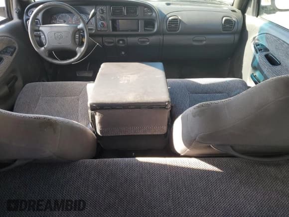 ✅ 1999 Dodge 1500 • VIN: 1B7HC13Z2XJ650706 • Lot: 90424415. Listed on Copart with 162,792 mi. Free auction sales archive from the USA and detailed vehicle history report at DreamBid. Image 8.