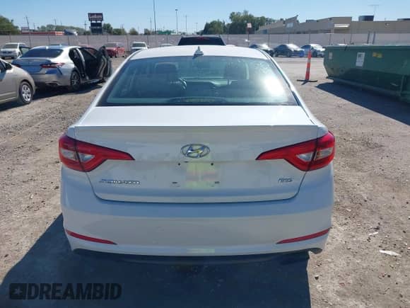 2017 Hyundai Sonata Eco с VIN 5NPE24AA9HH494887, выставлен на аукционе IAAI как лот 43499472 с пробегом 133 846 миль миль и . История ставок и продаж доступна на DreamBid. Изображение 16.