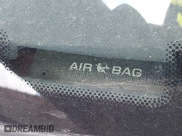 ✅ 1999 Ford Ranger XLT • VIN: 1FTYR14X1XPA65494 • Лот: 41770450. Опубликован ранее на IAAI с пробегом 80 418 миль. Бесплатный доступ к архиву аукционных продаж из США и подробный отчёт об истории автомобиля на DreamBid. Изображение 17.