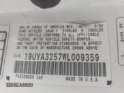 ✅ 1998 Acura CL Premium • VIN: 19UYA3257WL009359 • Lot: 42636664. Listed on IAAI with 145,807 mi. Free auction sales archive from the USA and detailed vehicle history report at DreamBid. Image 9.