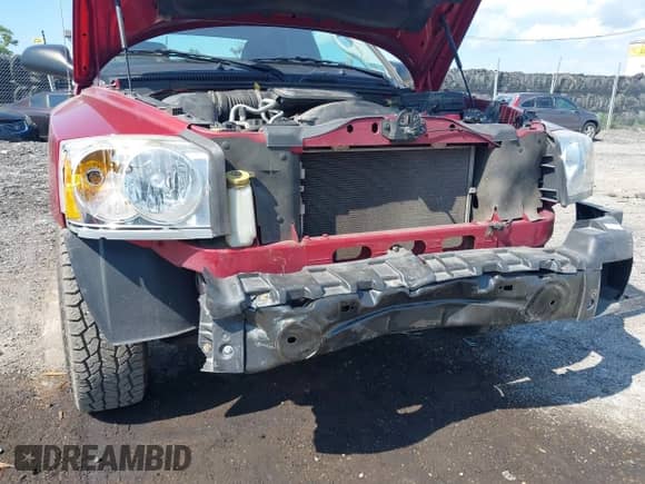 2006 Dodge Dakota ST с VIN 1D7HW22K96S704017, выставлен на аукционе IAAI как лот 42693818 с пробегом 97 240 миль миль и . История ставок и продаж доступна на DreamBid. Изображение 6.