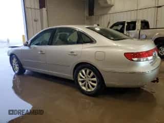 2008 Hyundai Azera Limited with VIN KMHFC46F38A273424, listed as a Copart auction lot 85992084 with Not provided miles and Non repairable. Bid and sale history available at DreamBid. Image 2.