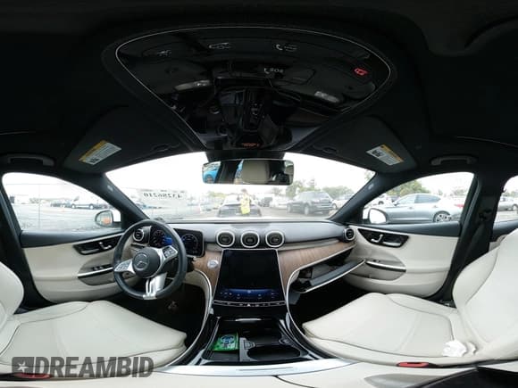 ✅ 2023 Mercedes-Benz C 300 • VIN: W1KAF4HB9PR151219 • Лот: 43286210. Опубликован ранее на IAAI с пробегом 14 668 миль. Бесплатный доступ к архиву аукционных продаж из США и подробный отчёт об истории автомобиля на DreamBid. Изображение 18.