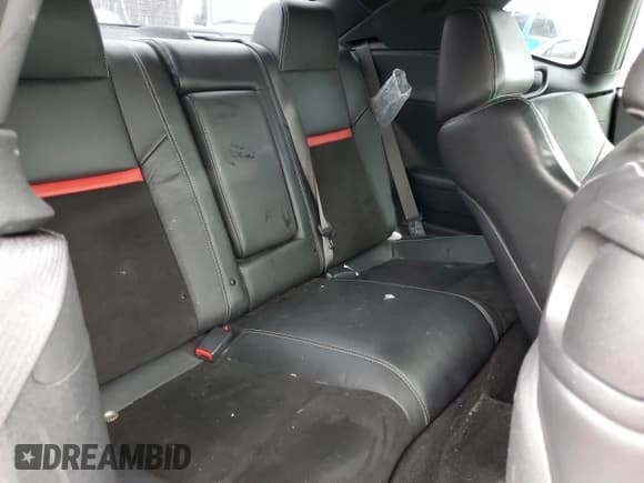 ✅ 2012 Dodge Challenger SRT-8 392 • VIN: 2C3CDYCJ4CH217379 • Lot: 85422154. Wystawiony na Copart z przebiegiem 65 836 mil. Bezpłatny archiwum sprzedaży aukcyjnych z USA i szczegółowy raport historii pojazdu na DreamBid. Zdjęcie 10.