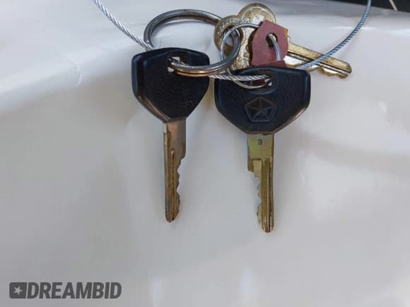 ✅ 1988 Dodge D/W 100 • VIN: 1B7FD04X8JS739662 • Lot: 42691327. Listed on IAAI with 16,355 mi. Free auction sales archive from the USA and detailed vehicle history report at DreamBid. Image 11.