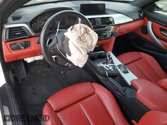 ✅ 2015 BMW 4 Series 428i xDrive • VIN: WBA3N5C56FK198967 • Лот: 83958384. Опубликован ранее на Copart с пробегом Не указан. Бесплатный доступ к архиву аукционных продаж из США и подробный отчёт об истории автомобиля на DreamBid. Изображение 8.