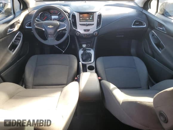 ✅ 2016 Chevrolet Cruze LS • VIN: 1G1BB5SM8G7300282 • Lot: 91427935. Listed on Copart with 62,524 mi. Free auction sales archive from the USA and detailed vehicle history report at DreamBid. Image 8.