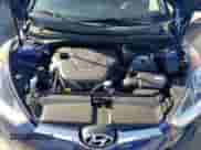 2017 Hyundai Veloster z VIN KMHTC6AD6HU320948, wystawiony jako Copart lot #45232853 z przebiegiem 34 130 mil mil oraz . Historia ofert i sprzedaży dostępna na DreamBid. Obrazek 11.