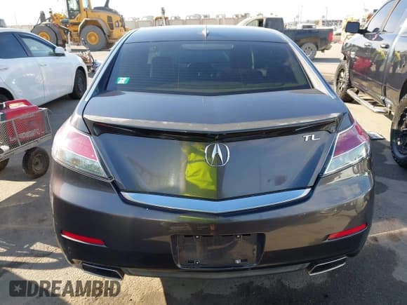 ✅ 2014 Acura TL Technology • VIN: 19UUA8F53EA002070 • Лот: 43247454. Опубликован ранее на IAAI с пробегом 143 332 миль. Бесплатный доступ к архиву аукционных продаж из США и подробный отчёт об истории автомобиля на DreamBid. Изображение 16.