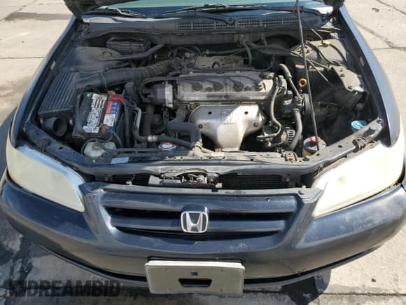 ✅ 2001 Honda Accord LX • VIN: 1HGCG56451A119403 • Лот: 64699245. Опубликован ранее на Copart с пробегом 218 408 миль. Бесплатный доступ к архиву аукционных продаж из США и подробный отчёт об истории автомобиля на DreamBid. Изображение 11.