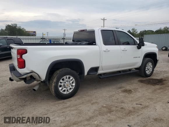 ✅ 2022 Chevrolet Silverado 2500HD LT • VIN: 1GC5YNE73NF120252 • Лот: 65942455. Опубликован ранее на Copart с пробегом 49 202 миль. Бесплатный доступ к архиву аукционных продаж из США и подробный отчёт об истории автомобиля на DreamBid. Изображение 3.