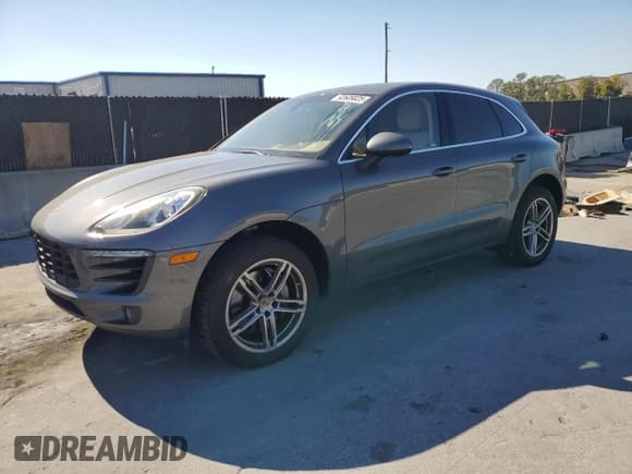 ✅ 2016 Porsche Macan S • VIN: WP1AB2A50GLB53585 • Lot: 92609025. Listed on Copart with 110,974 mi. Free auction sales archive from the USA and detailed vehicle history report at DreamBid. Image 1.